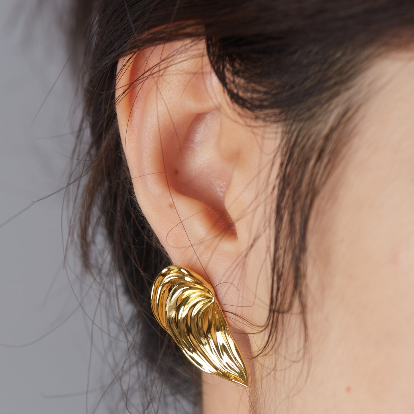 Flamingo Texture Ear-stud